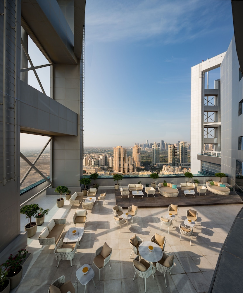 Millennium Place Barsha Heights Hotel — Restaurant & bars in Dubai