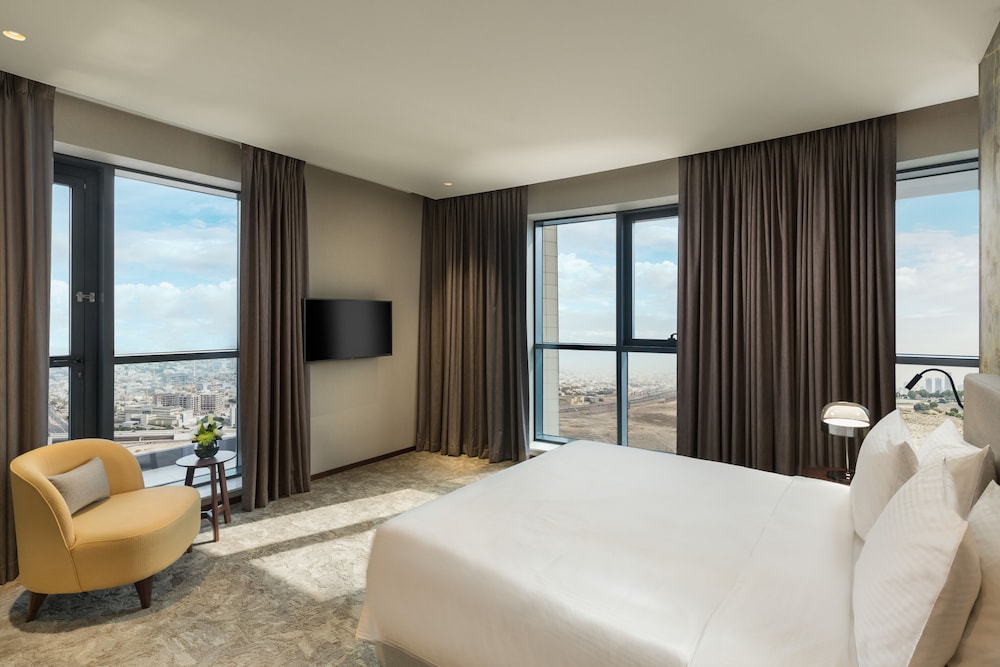 Millennium Place Barsha Heights Hotel — Hotel rooms in Dubai