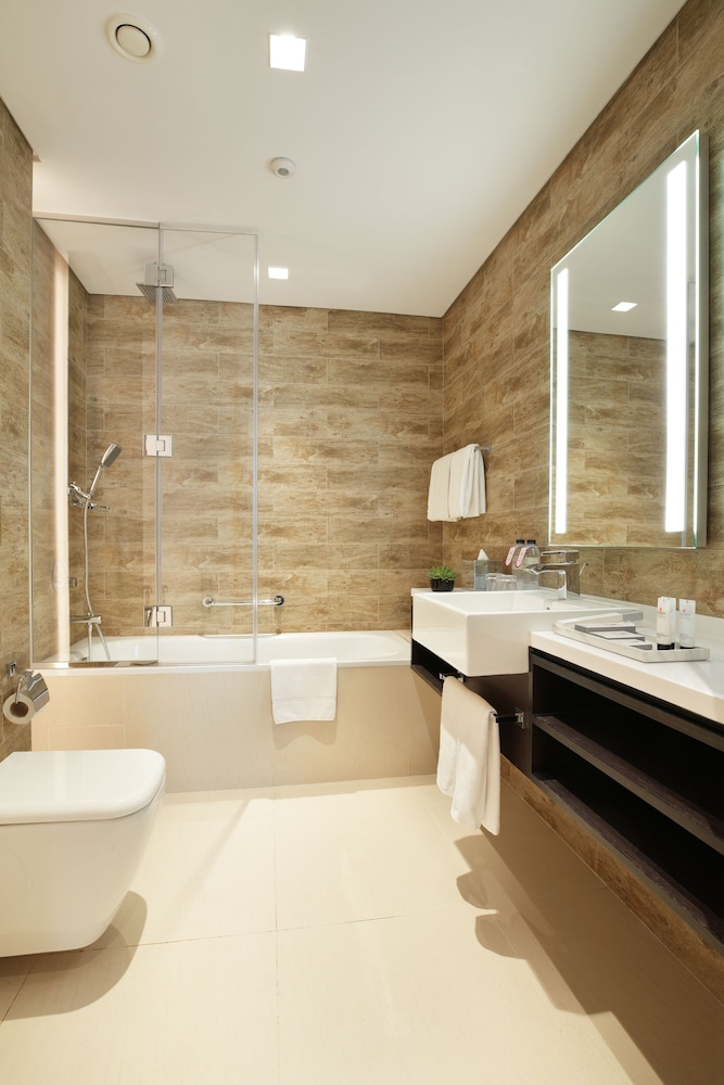 Millennium Executive Apartments Mont Rose — Hotel rooms in Dubai