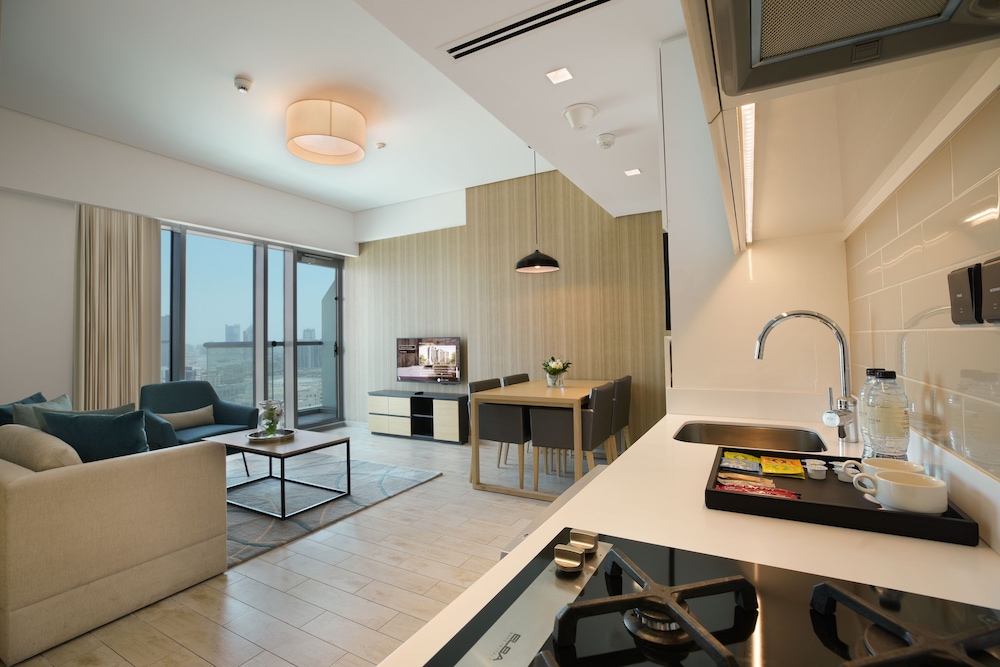 Millennium Executive Apartments Mont Rose — Hotel rooms in Dubai