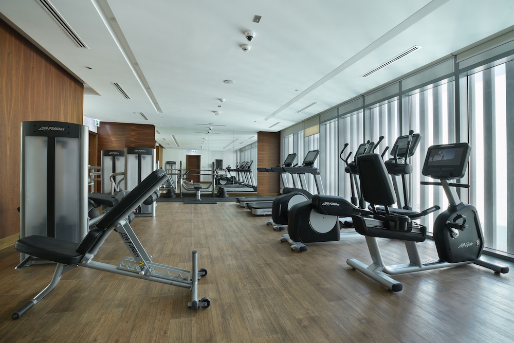 Millennium Executive Apartments Mont Rose — Sports & recreation in Dubai