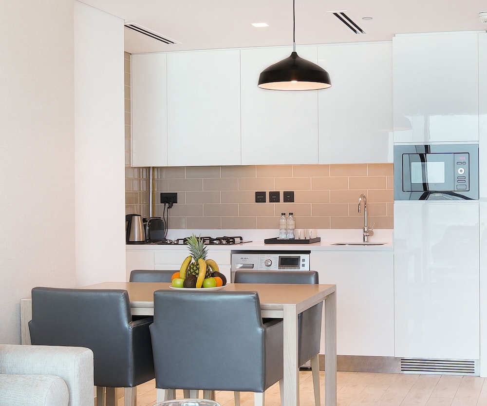 Millennium Executive Apartments Mont Rose — Hotel rooms in Dubai