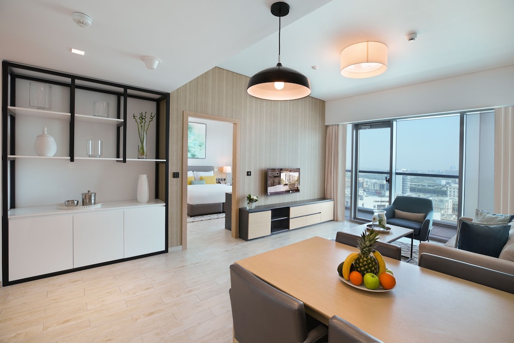 Millennium Executive Apartments Mont Rose — Hotel rooms in Dubai