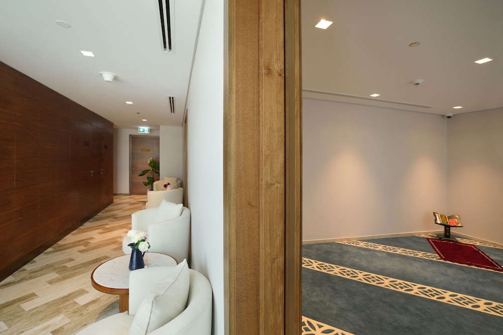 Millennium Executive Apartments Mont Rose — Spa in Dubai
