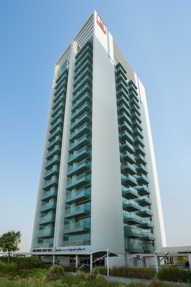 Millennium Executive Apartments Mont Rose — Hotel building in Dubai