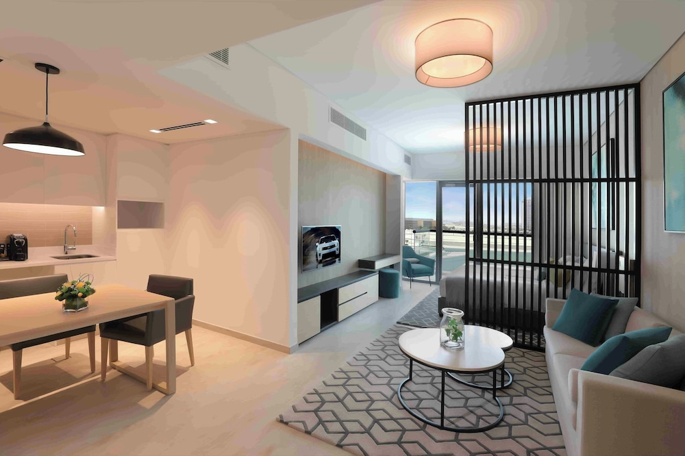 Millennium Executive Apartments Mont Rose — Hotel rooms in Dubai