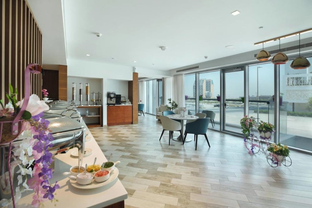 Millennium Executive Apartments Mont Rose — Hotel rooms in Dubai