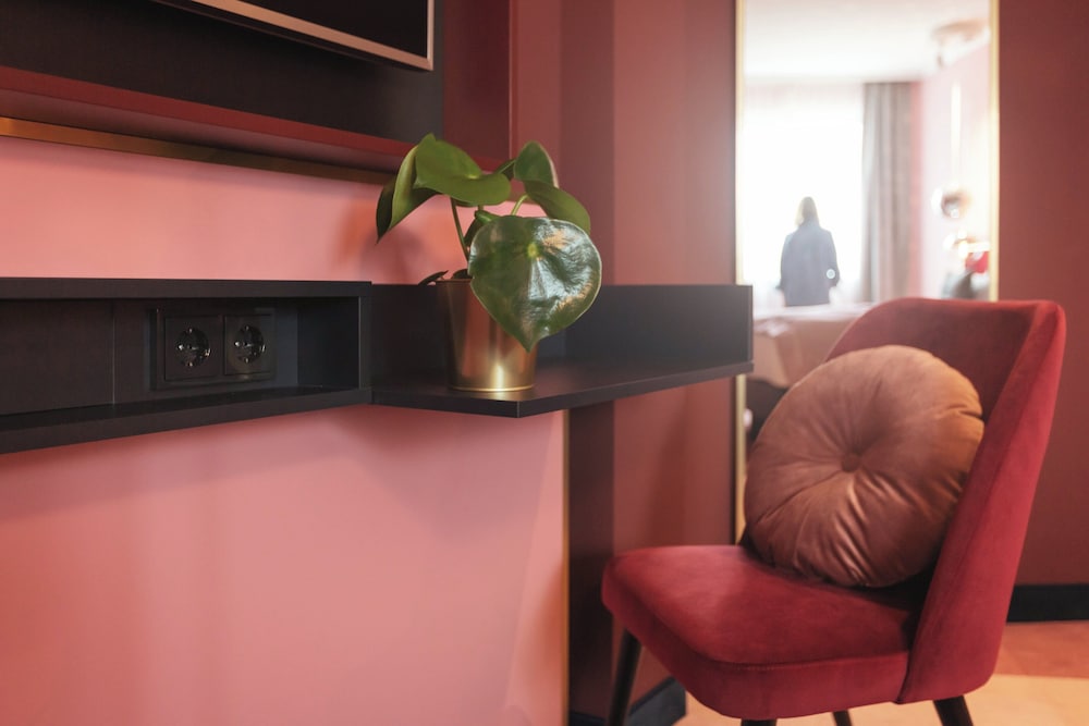 Holiday Inn - the niu, Loco Munich North by IHG — Hotel rooms in Munich, Bavaria