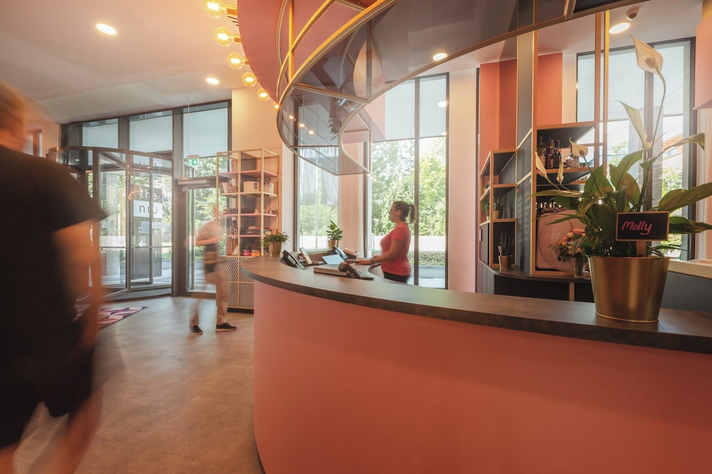Holiday Inn - the niu, Loco Munich North by IHG — Restaurant & bars in Munich, Bavaria