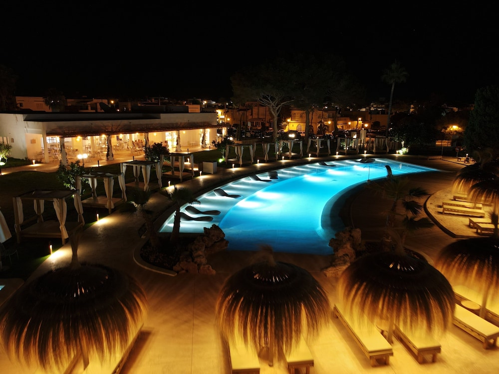 Eques Petit Resort - zdjęcie 2