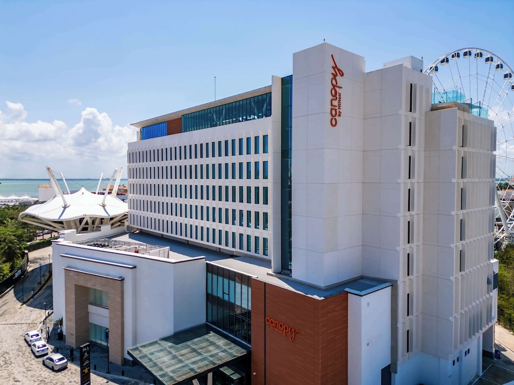 Canopy by Hilton Cancun La Isla — Hotel building in Cancun, Quintana Roo