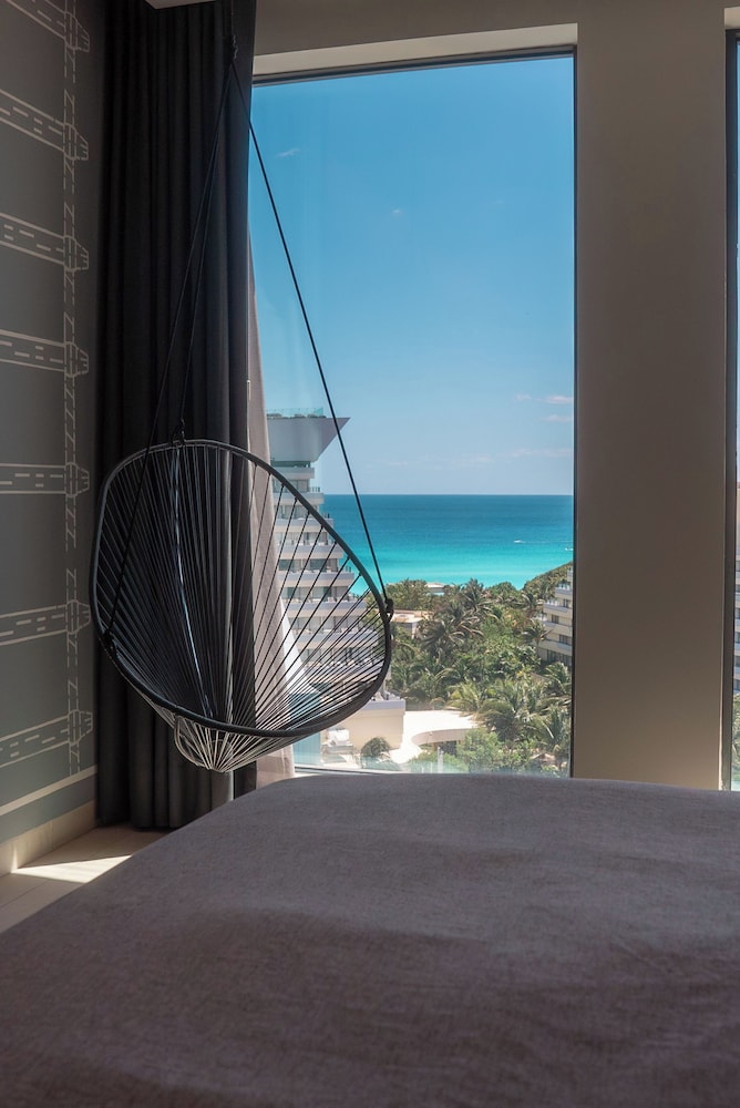 Canopy by Hilton Cancun La Isla — Hotel rooms in Cancun, Quintana Roo