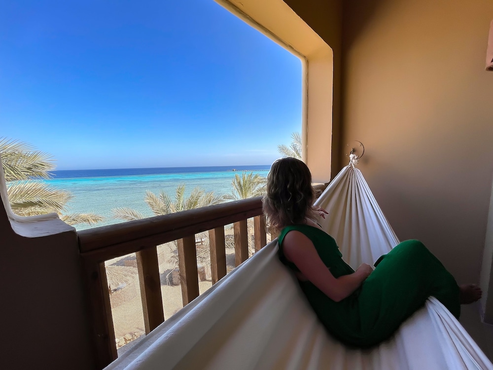 The Breakers Diving & Surfing Lodge — Hotel rooms in Soma Bay, Red Sea