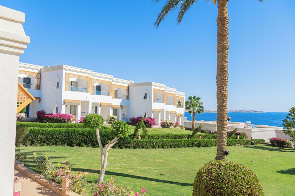 Club Reef Resort & Spa — Hotel building in Sharm El Sheikh, Red Sea