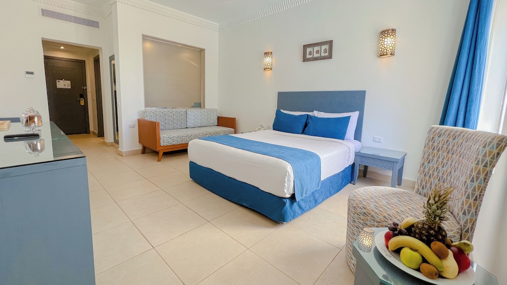 Club Reef Resort & Spa — Hotel rooms in Sharm El Sheikh, Red Sea