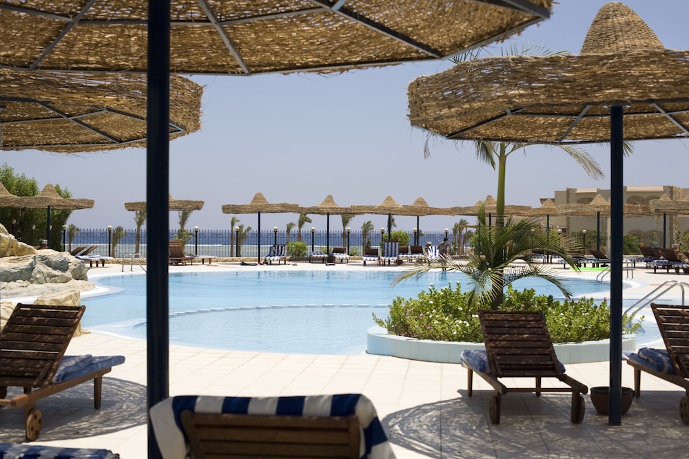 Blend Elphistone Resort - All inclusive — Swimming pool in Marsa Alam, Red Sea
