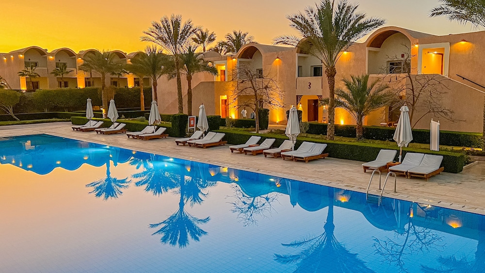 Gemma Resort — Swimming pool in Marsa Alam, Red Sea