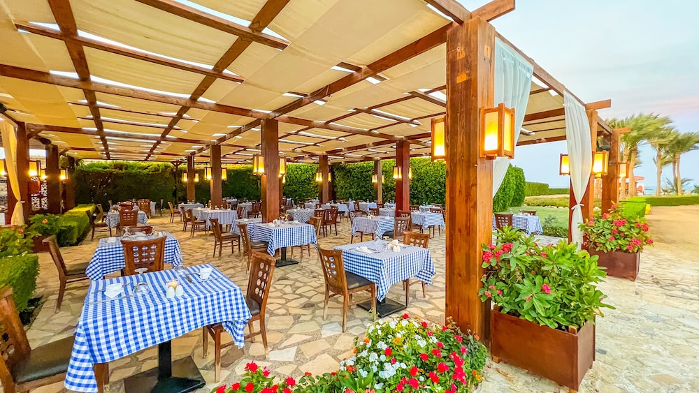 Gemma Resort — Restaurant & bars in Marsa Alam, Red Sea