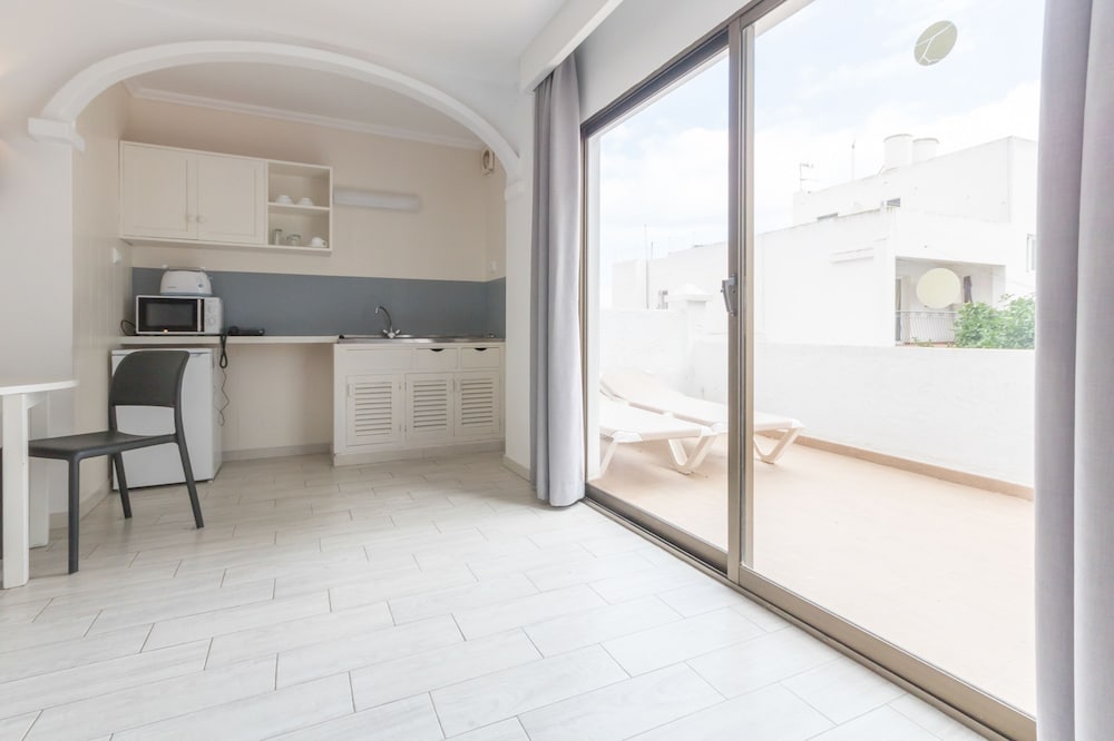 Orosol Apartments by Typic Hotels — Hotel rooms in San Antonio, Balearic Islands
