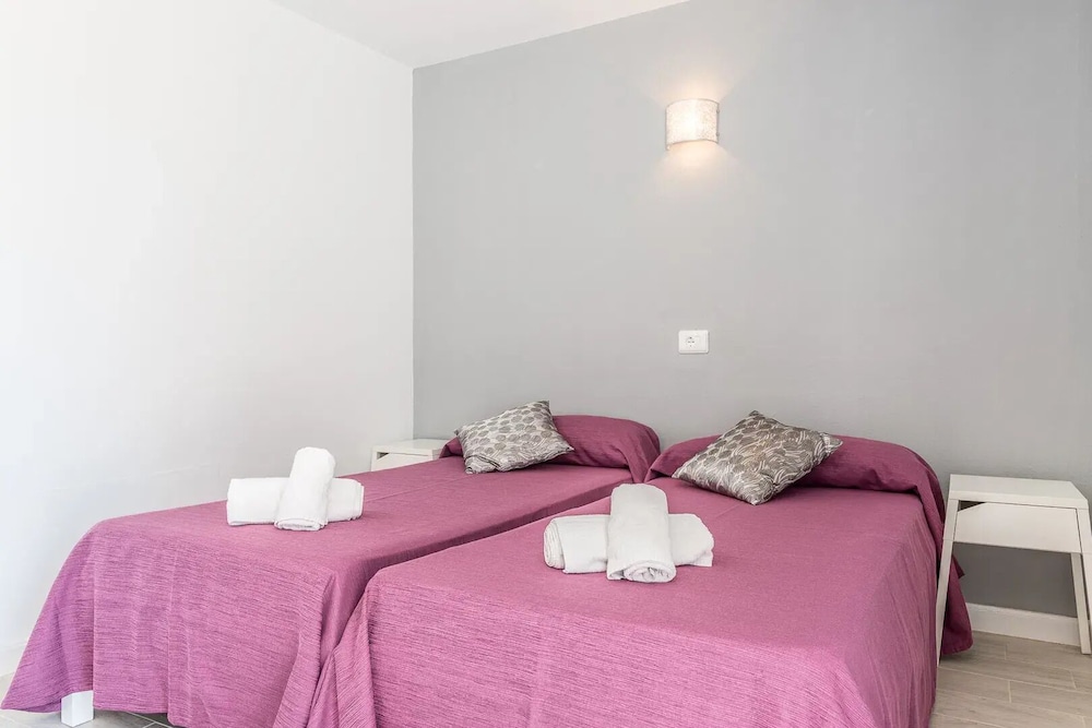 Orosol Apartments by Typic Hotels — Hotel rooms in San Antonio, Balearic Islands