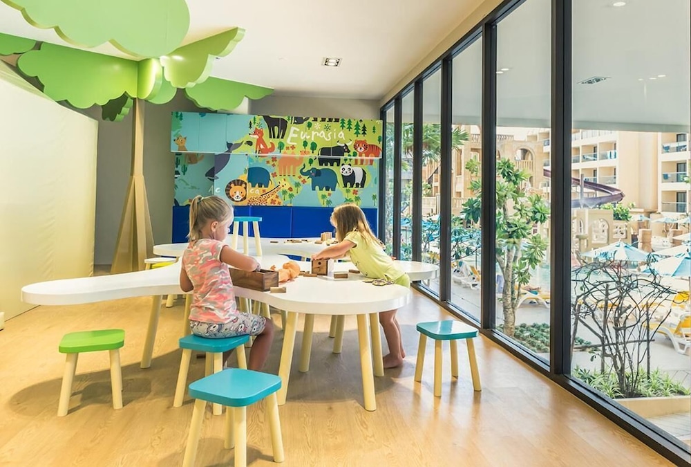 Pamookkoo Resort — Attractions for children in Karon, Phuket Province