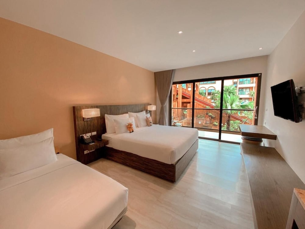 Pamookkoo Resort — Hotel rooms in Karon, Phuket Province