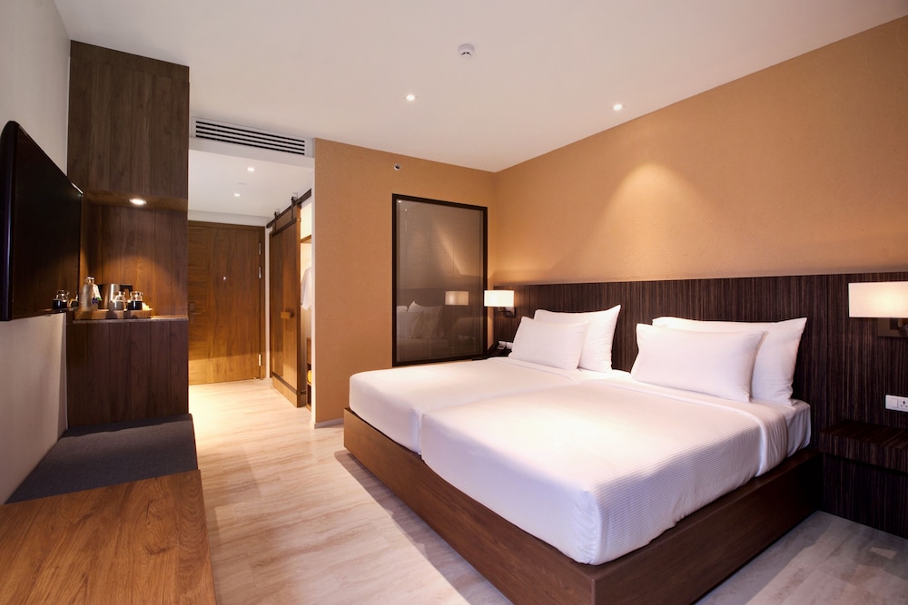 Pamookkoo Resort — Hotel rooms in Karon, Phuket Province