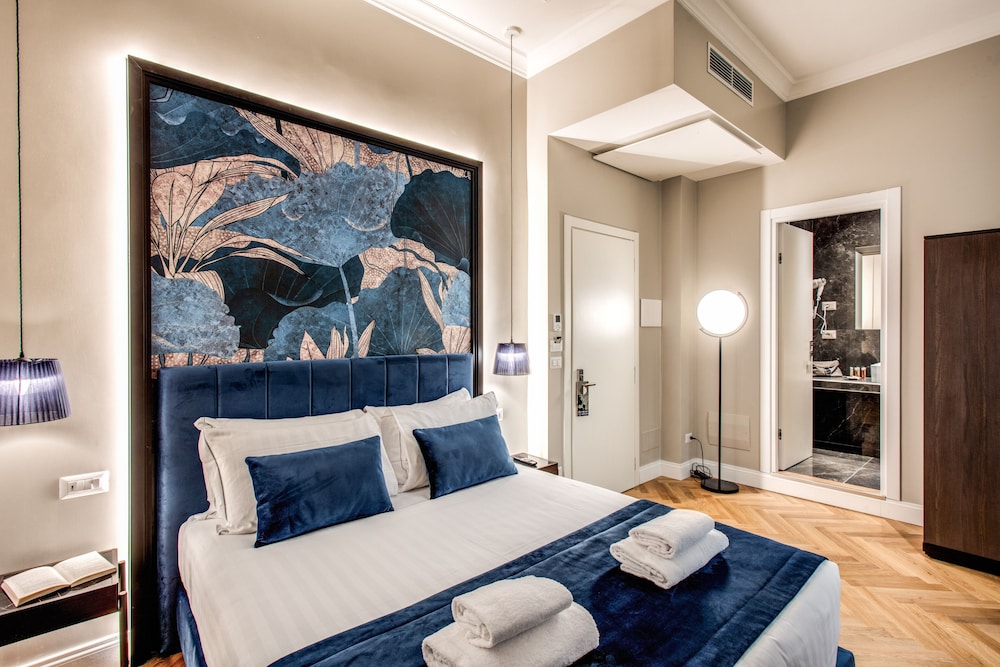 Hotel 55 Fifty five — Hotel rooms in Rome, Lazio
