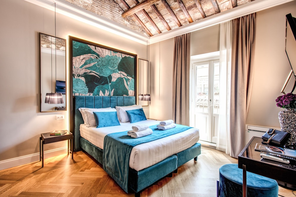 Hotel 55 Fifty five — Hotel rooms in Rome, Lazio