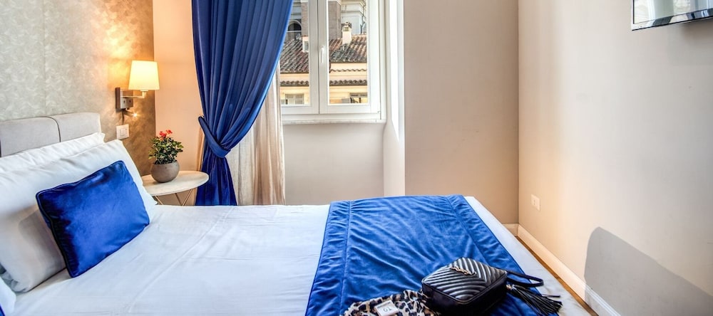 Hotel 55 Fifty five — Hotel rooms in Rome, Lazio
