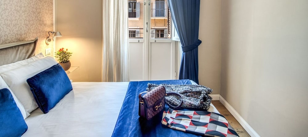 Hotel 55 Fifty five — Hotel rooms in Rome, Lazio