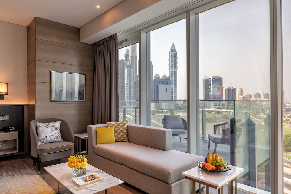 Taj Jumeirah Lakes Towers, Dubai — Rooms in Dubai