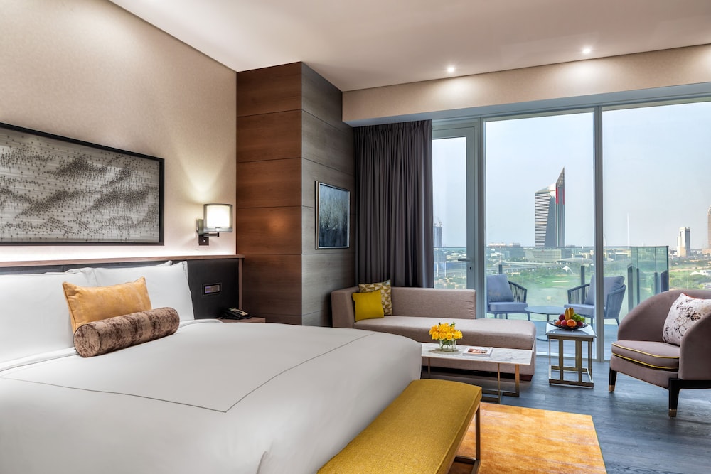 Taj Jumeirah Lakes Towers, Dubai — Rooms in Dubai