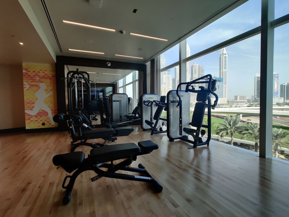 Taj Jumeirah Lakes Towers, Dubai — Facilities in Dubai
