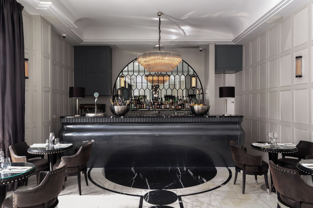 MIM Ibiza Member of Meliá Collection — Restaurant & bars in Playa d'en Bossa, Balearic Islands