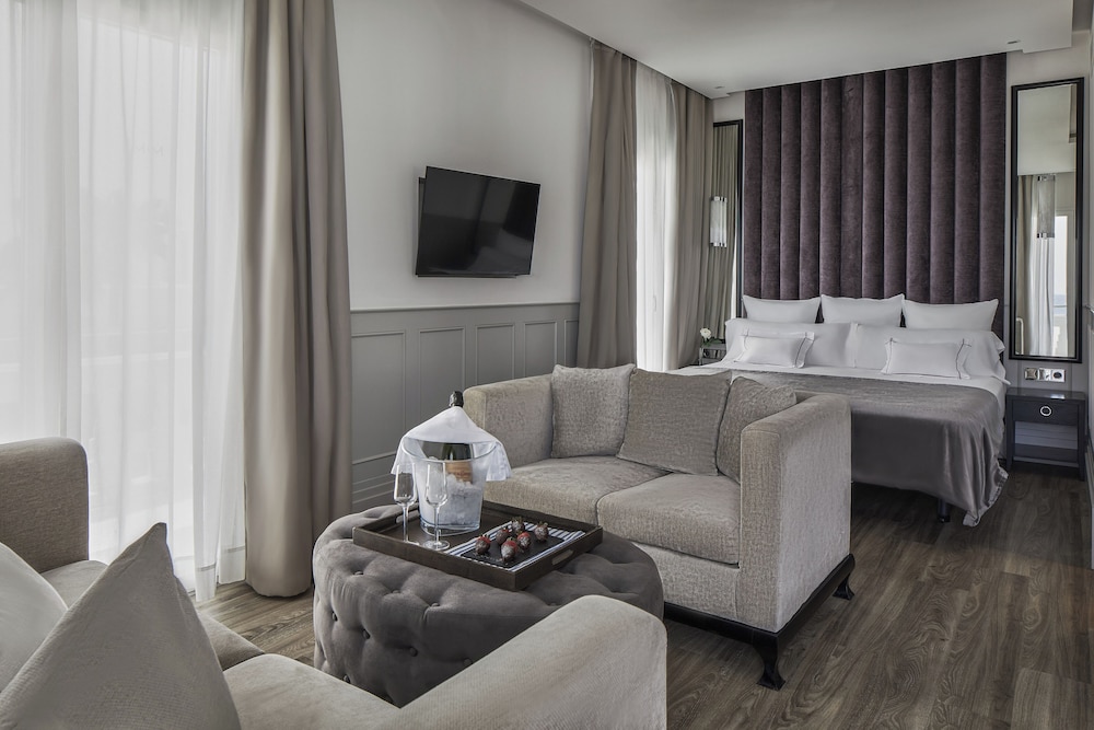 MIM Ibiza Member of Meliá Collection — Hotel rooms in Playa d'en Bossa, Balearic Islands