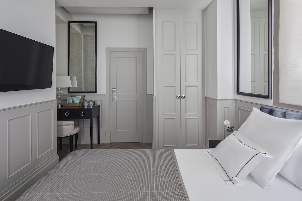 MIM Ibiza Member of Meliá Collection — Hotel rooms in Playa d'en Bossa, Balearic Islands