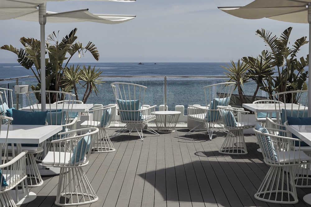 MIM Ibiza Member of Meliá Collection — Restaurant & bars in Playa d'en Bossa, Balearic Islands