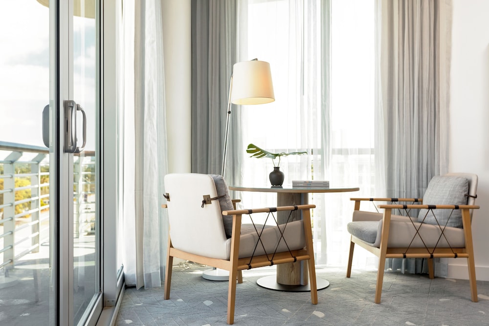 Kimpton Hotel Palomar South Beach by IHG — Hotel rooms in Miami, Florida