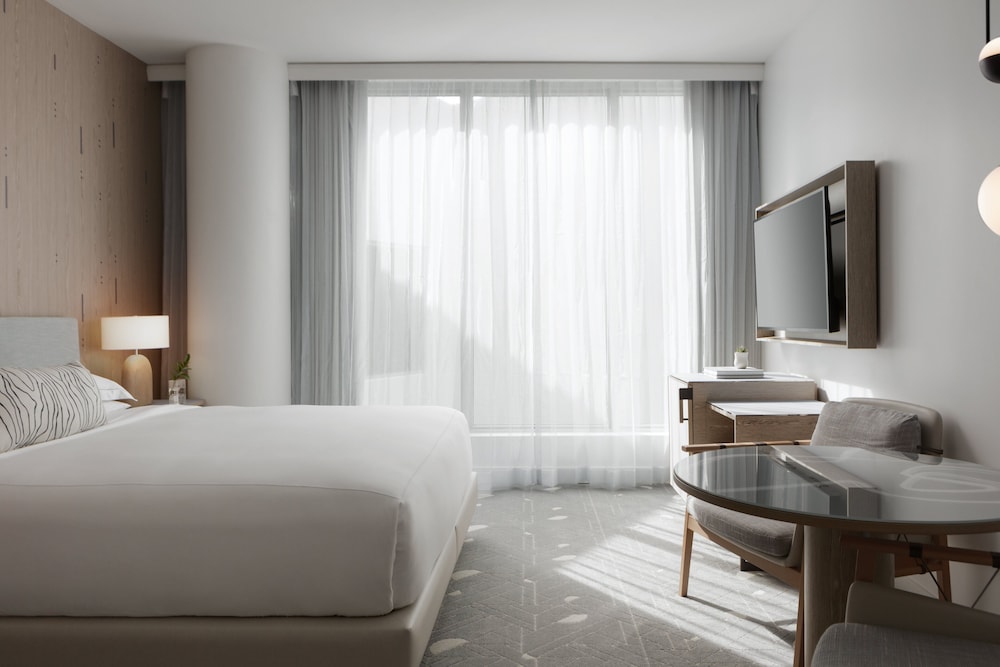 Kimpton Hotel Palomar South Beach by IHG — Hotel rooms in Miami, Florida