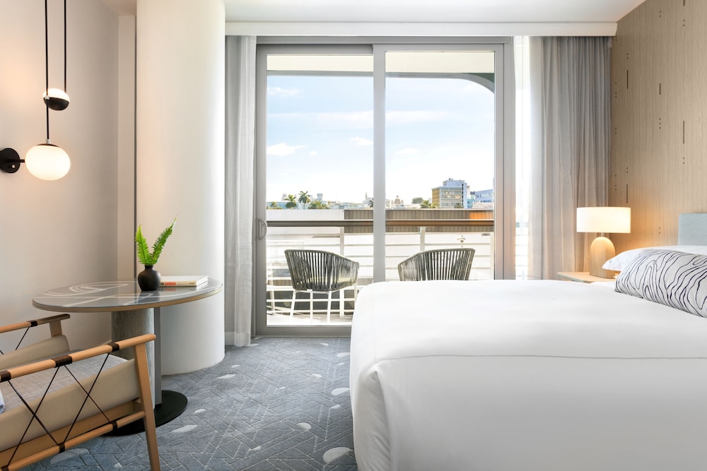 Kimpton Hotel Palomar South Beach by IHG — Hotel rooms in Miami, Florida