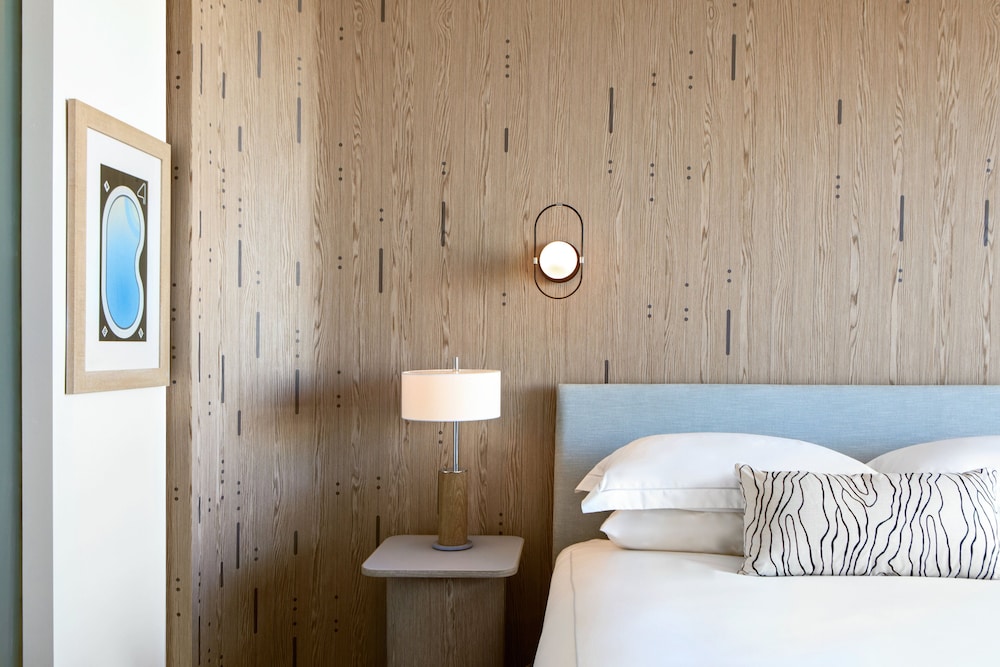 Kimpton Hotel Palomar South Beach by IHG — Hotel rooms in Miami, Florida