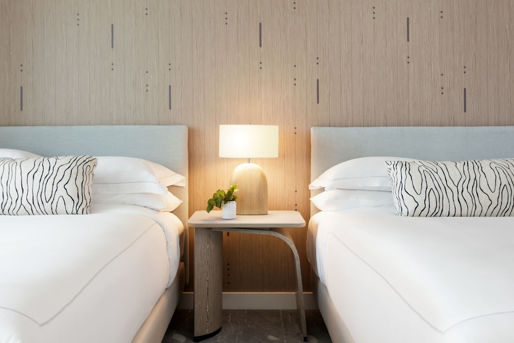 Kimpton Hotel Palomar South Beach by IHG — Hotel rooms in Miami, Florida