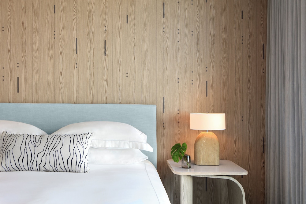 Kimpton Hotel Palomar South Beach by IHG — Hotel rooms in Miami, Florida