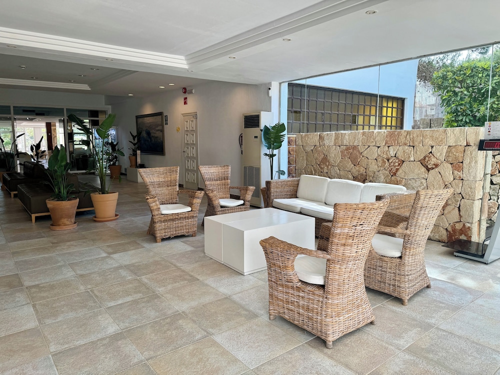 Hotel Cabot Cala Ferrera — Shared spaces in Cala d´Or, Balearic Islands