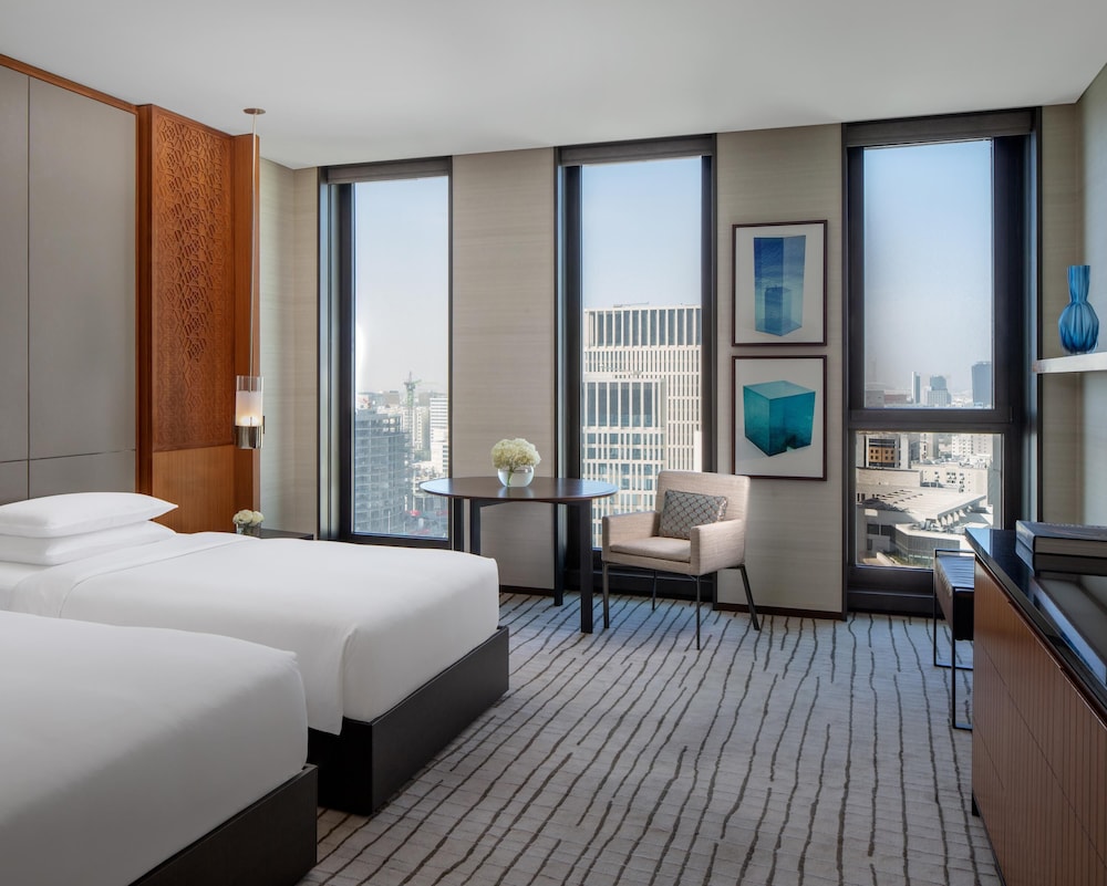 Park Hyatt Doha — Hotel rooms in Doha, Umm Salal