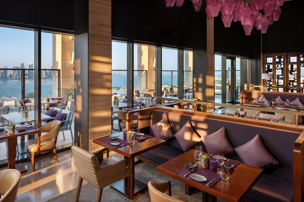 Park Hyatt Doha — Restaurant & bars in Doha, Umm Salal