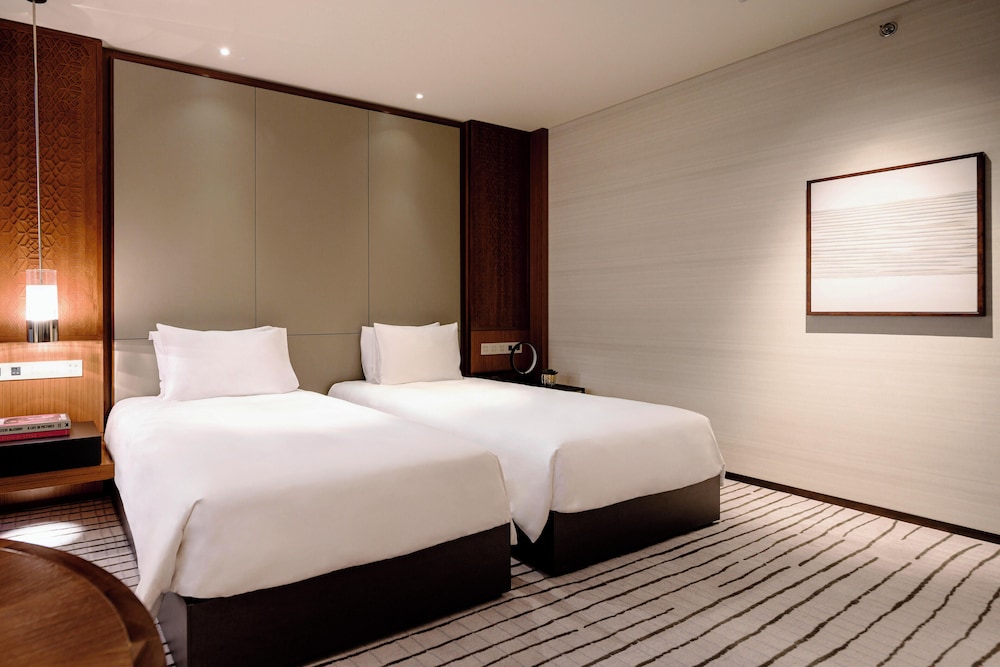 Park Hyatt Doha — Hotel rooms in Doha, Umm Salal