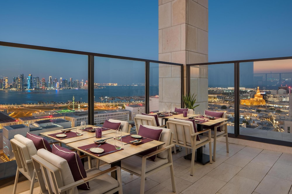 Park Hyatt Doha — Restaurant & bars in Doha, Umm Salal