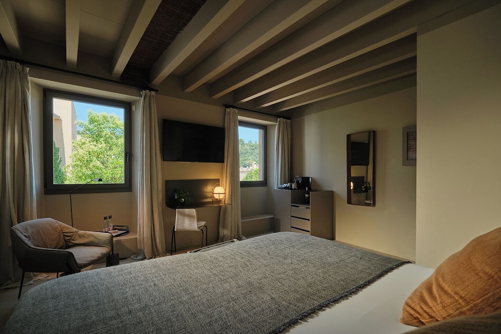 Can Aulí Luxury Retreat — Hotel rooms in Pollenca, Balearic Islands